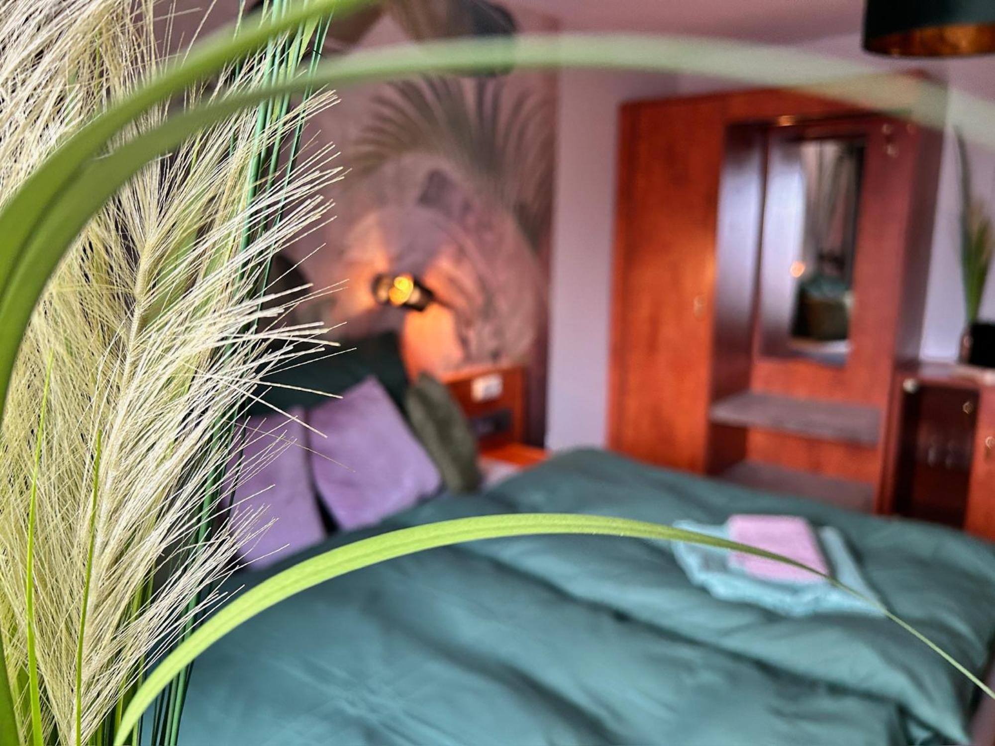 Pension Faulpelz - Doppelzimmer Flora Niederorschel Bagian luar foto